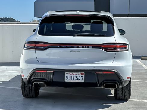 Used 2022 Porsche Macan AWD/4WD image 7