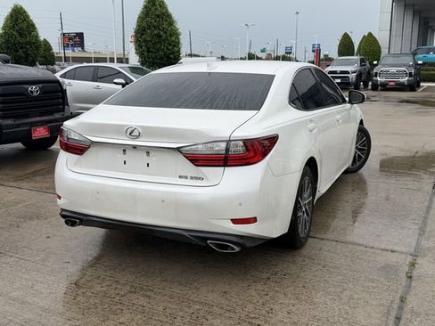 Used 2018 Lexus ES 350 w/ Luxury Package w/Wood Trim FWD image 5