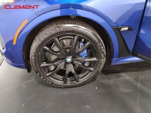 Used 2023 BMW X7 M60i image 47