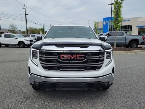 Used 2025 GMC Sierra 1500 SLT w/ SLT Premium Plus Package AWD/4WD image 2