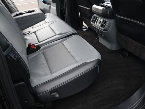 Used 2022 Ford F150 Lariat w/ Equipment Group 501A Mid image 30