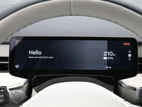 New 2025 Volvo EX90 Ultra image 10