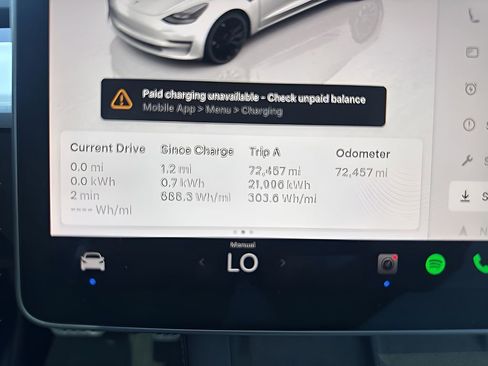Used 2023 Tesla Model 3 Performance image 27