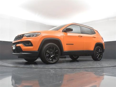 New 2026 Jeep Compass Latitude image 21