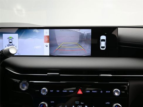 New 2026 Genesis G80 2.5T image 6