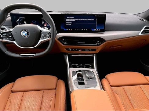 Certified 2025 BMW 330i Sedan RWD image 16