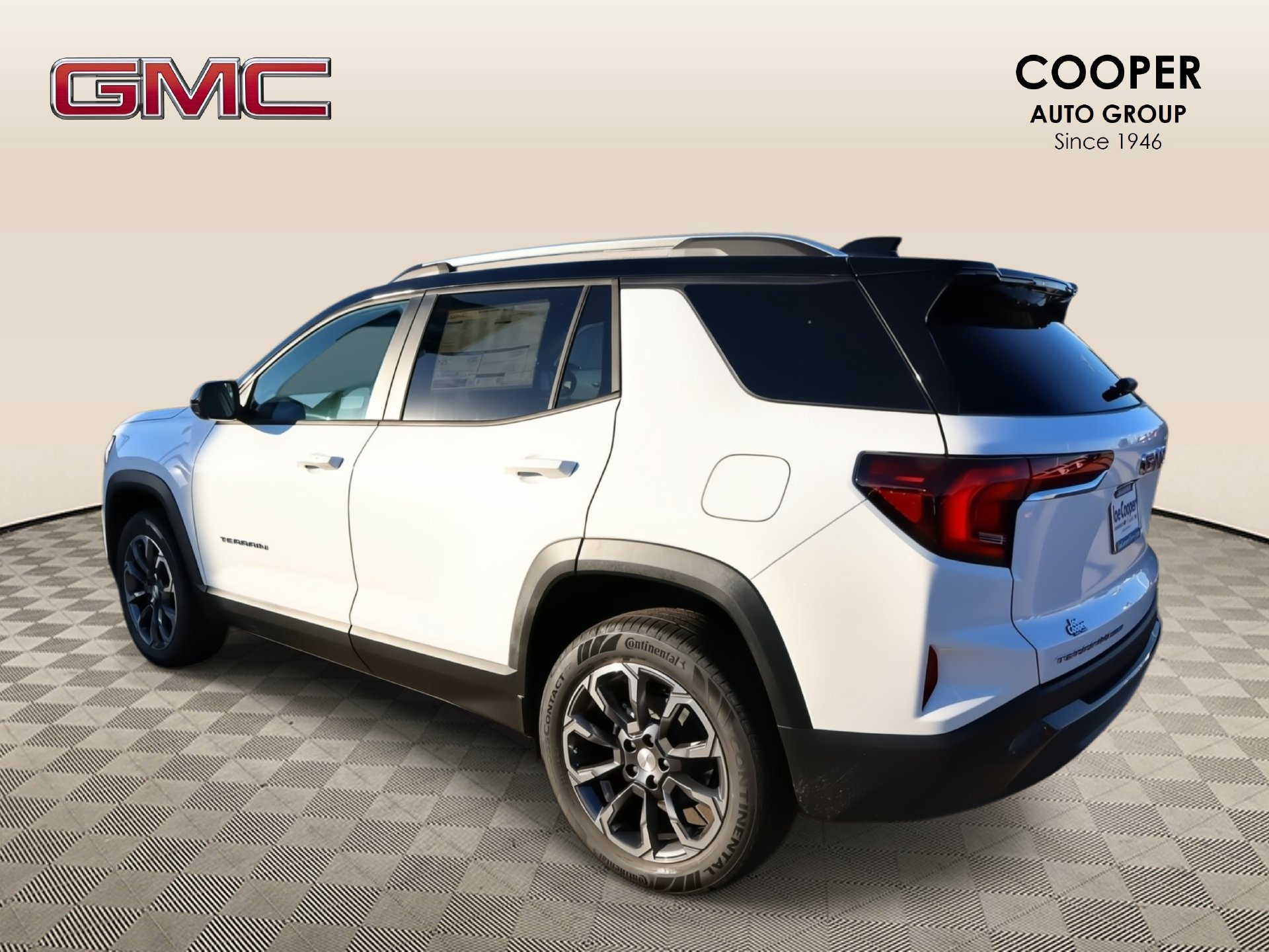 New 2027 GMC Terrain Elevation w/ Elevation Premium Package AWD/4WD image 24