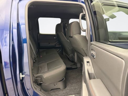 Used 2023 Nissan Frontier PRO-4X w/ Pro Convenience Package image 17