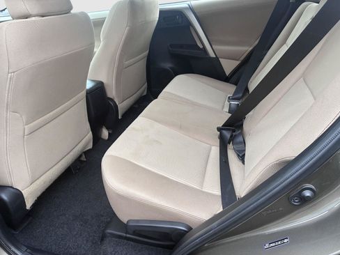 Used 2013 Toyota RAV4 XLE AWD/4WD image 13