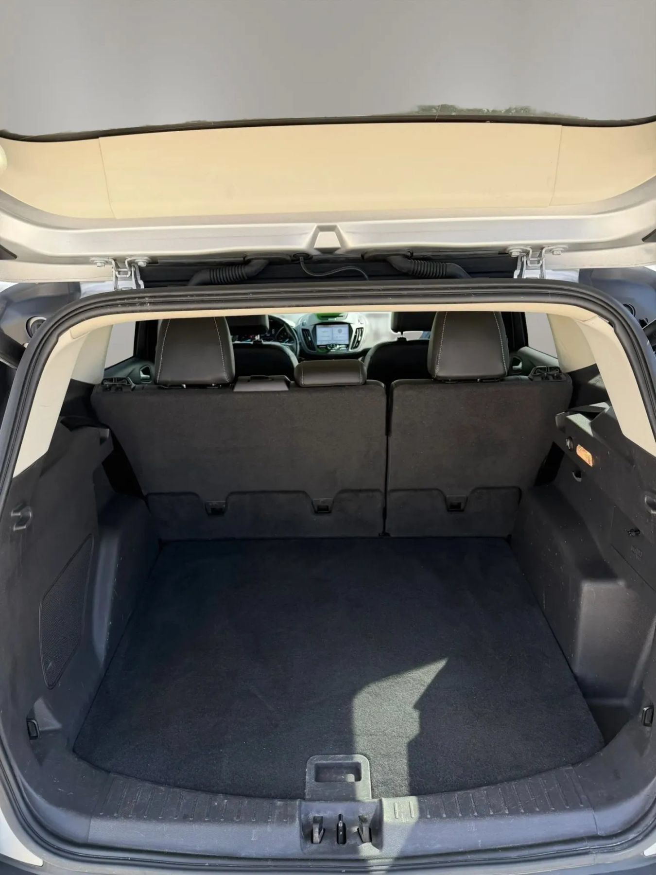 Used 2017 Ford Escape Titanium AWD/4WD image 7
