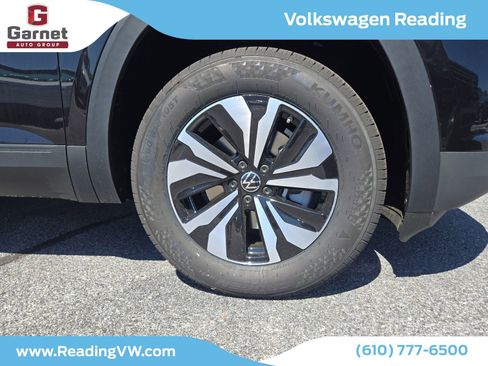 New 2026 Volkswagen Atlas Cross Sport SE AWD/4WD image 9