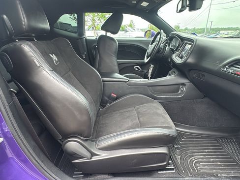 Certified 2023 Dodge Challenger R/T Scat Pack w/ Plus Package RWD image 23