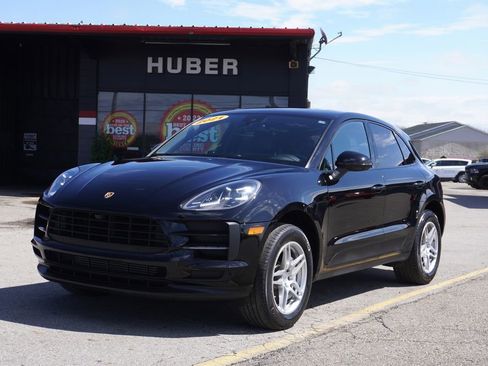 Used 2021 Porsche Macan image 3