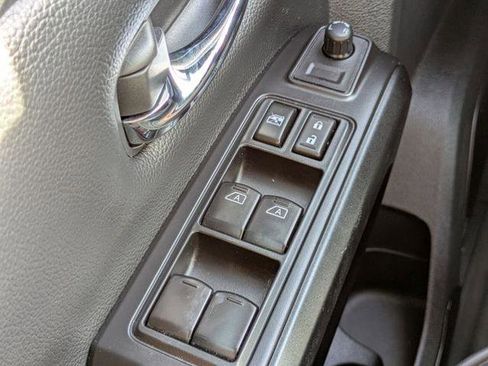 Used 2023 Nissan Titan PRO-4X AWD/4WD image 23