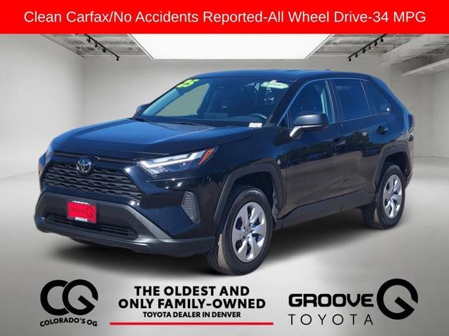 Used 2025 Toyota RAV4 LE AWD/4WD image 1