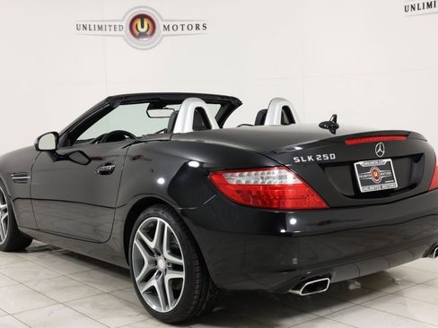 Used 2014 Mercedes-Benz SLK 250 image 4