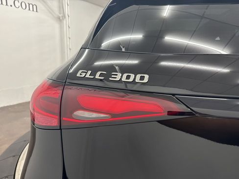 Used 2026 Mercedes-Benz GLC 300 GLC 300 image 11