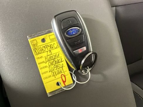 Used 2023 Subaru Outback Onyx Edition AWD/4WD image 25