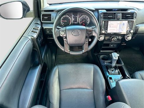 Used 2020 Toyota 4Runner SR5 Premium image 21