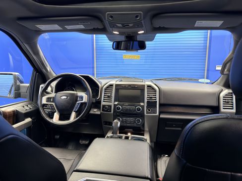 Used 2015 Ford F150 Lariat w/ Equipment Group 502A Luxury image 28