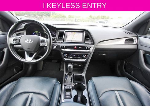 Used 2019 Hyundai Sonata Limited FWD image 10