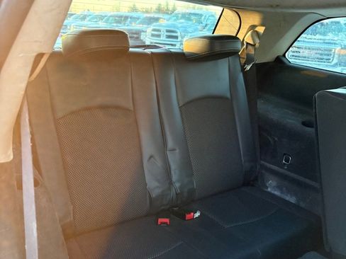 Used 2015 Dodge Journey Crossroad w/ Flexible Seating Group image 13