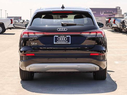 Used 2023 Audi Q4 e-tron Premium w/ Premium Plus RWD image 5
