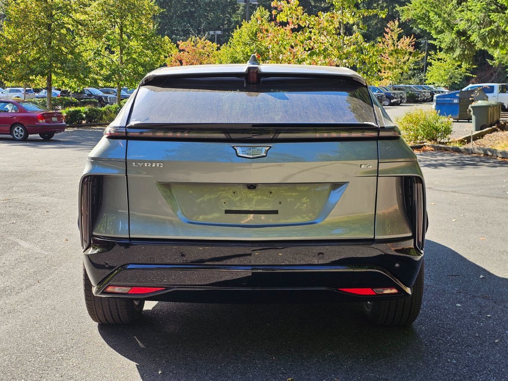 New 2027 Cadillac Lyriq Sport AWD/4WD image 4