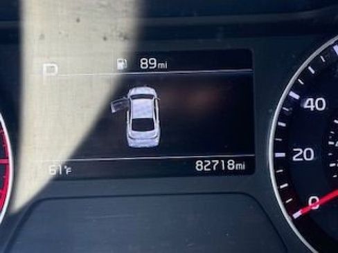 Used 2023 Kia Forte LXS image 6