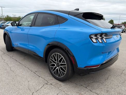 Used 2024 Ford Mustang Mach-E Premium AWD/4WD image 5
