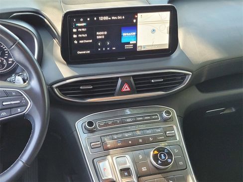 Used 2023 Hyundai Santa Fe SEL image 14