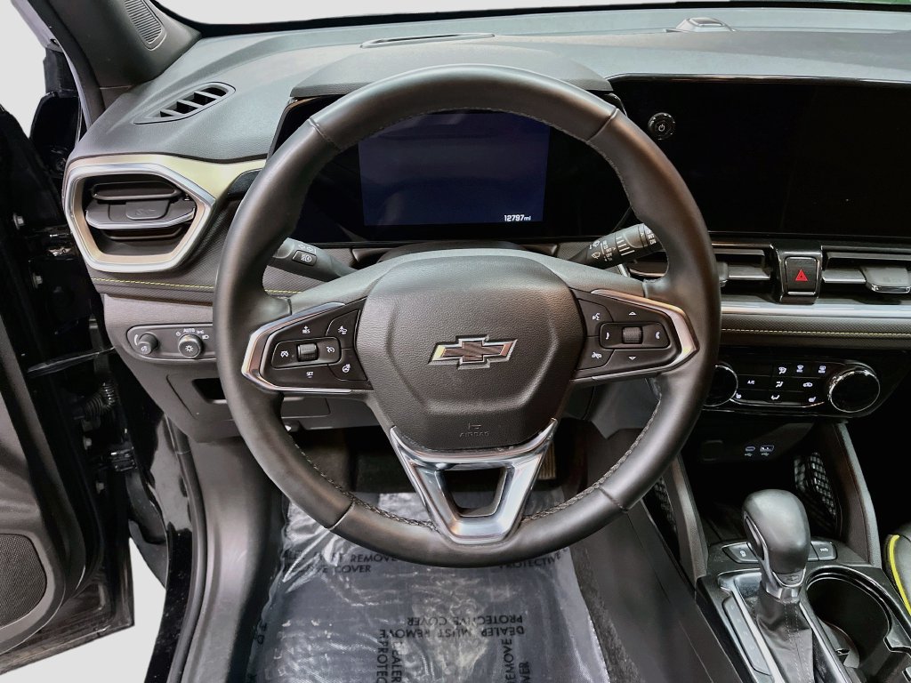 Used 2024 Chevrolet TrailBlazer ACTIV AWD/4WD image 11