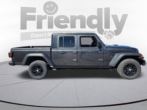 Used 2023 Jeep Gladiator Sport AWD/4WD image 4