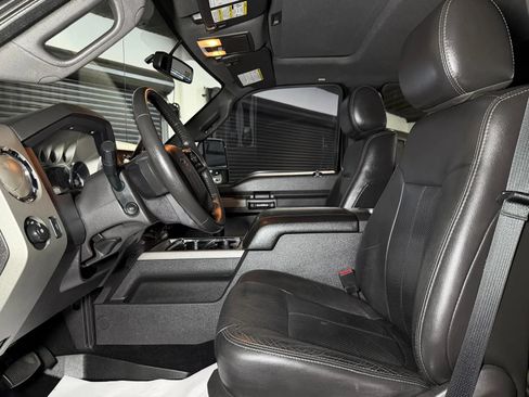 Used 2012 Ford F350 Lariat w/ Lariat Ultimate Pkg AWD/4WD image 24