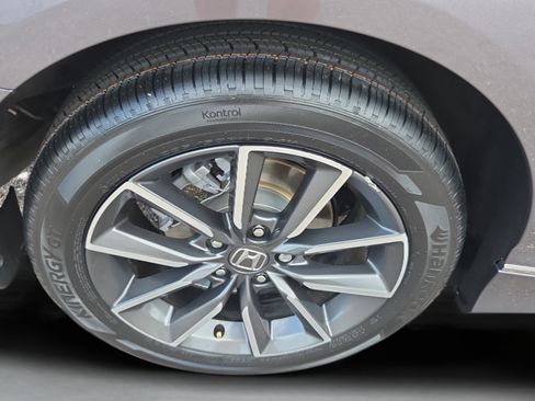 Certified 2022 Honda Accord EX-L image 18