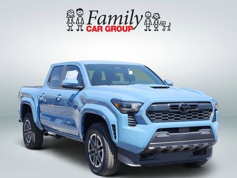 New 2026 Toyota Tacoma TRD Sport image 2