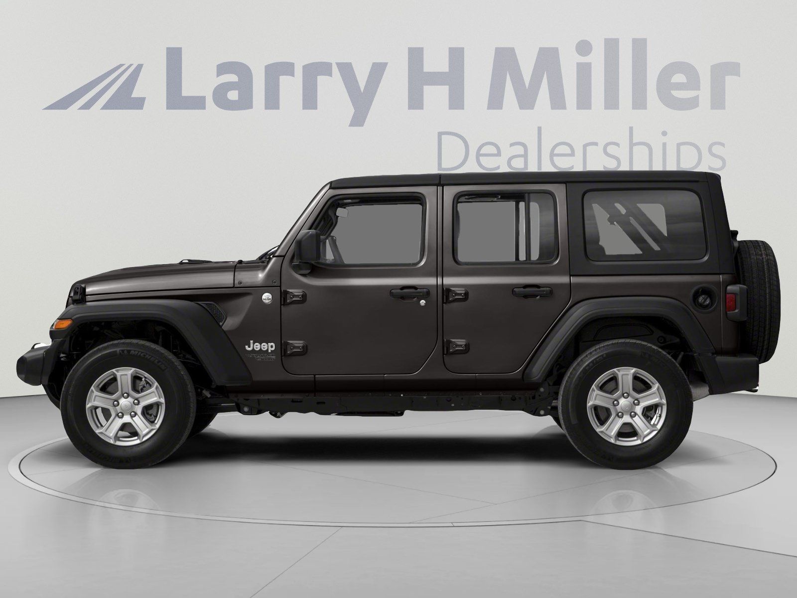 Used 2019 Jeep Wrangler Unlimited Sport S AWD/4WD image 3
