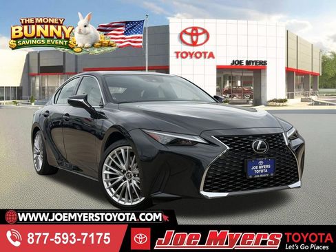 Used 2022 Lexus IS 300 AWD w/ Premium Package image 1