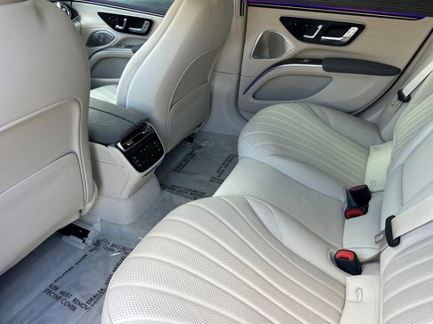 Certified 2023 Mercedes-Benz EQS 580 4MATIC Sedan image 23