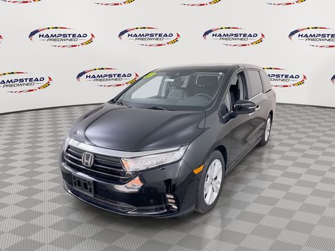 Used 2023 Honda Odyssey Touring image 1
