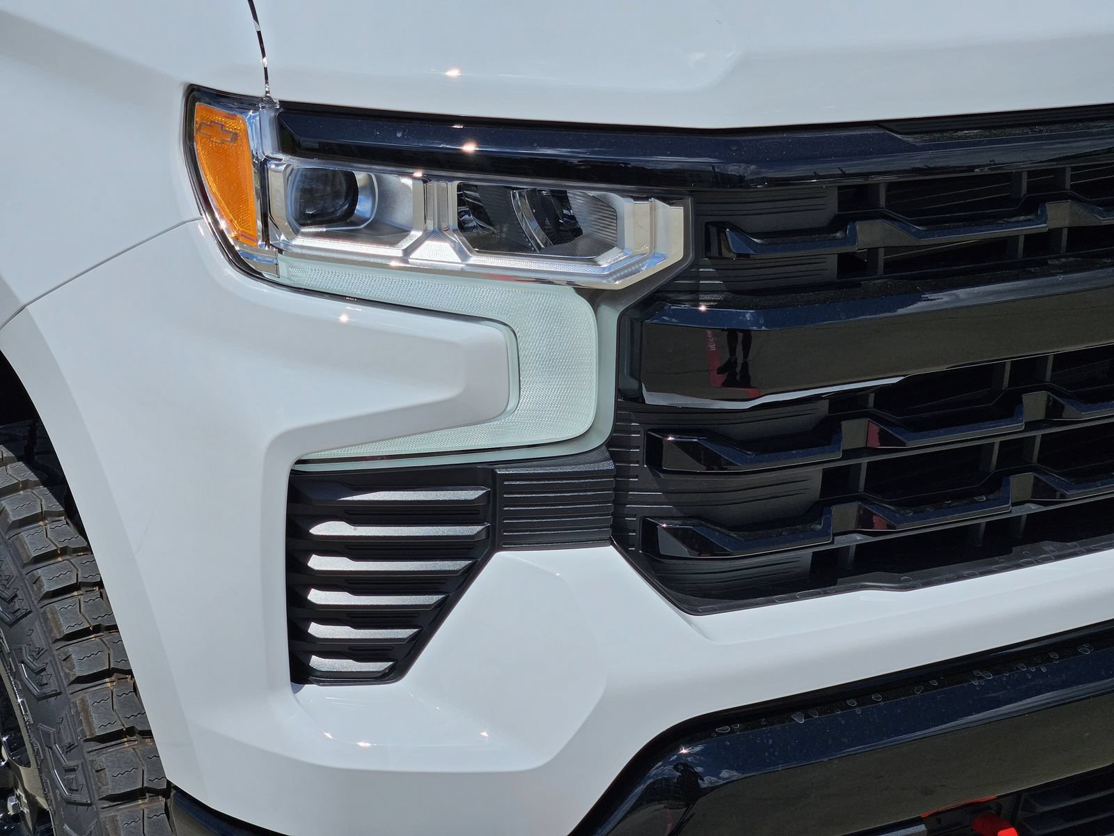 New 2026 Chevrolet Silverado 1500 LT Trail Boss w/ LPO, Dark Essentials Package AWD/4WD image 9