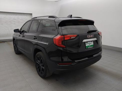 Used 2021 GMC Terrain SLE w/ Elevation Edition image 5