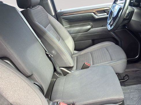 Used 2024 Chevrolet Silverado 1500 LT w/ Protection Package AWD/4WD image 15