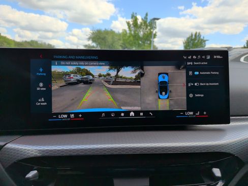 Used 2025 BMW M4 xDrive Competition w/ Executive Package image 18