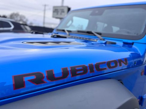 Used 2025 Jeep Wrangler Unlimited Rubicon image 27