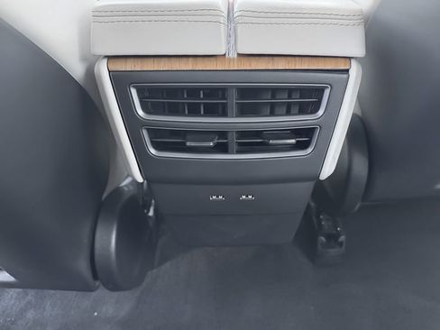 Used 2020 Tesla Model S Long Range image 27