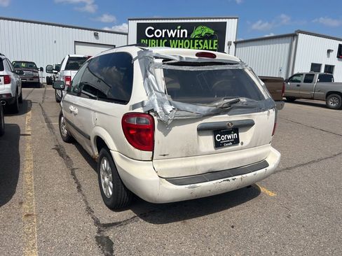 Used 2006 Chrysler Town & Country w/ Popular Equipment Group I image 23