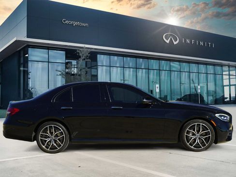 Used 2022 Mercedes-Benz E 450 4MATIC Sedan image 4