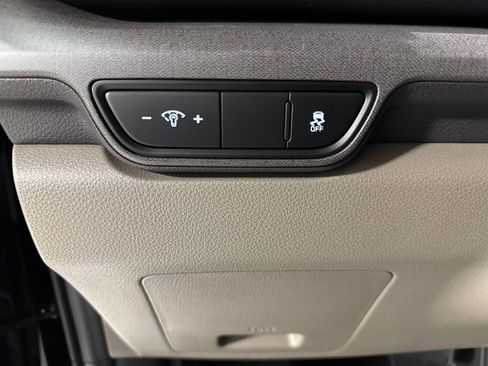 New 2026 Kia Carnival EX FWD image 15