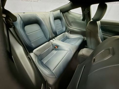 Used 2025 Ford Mustang GT Premium image 26